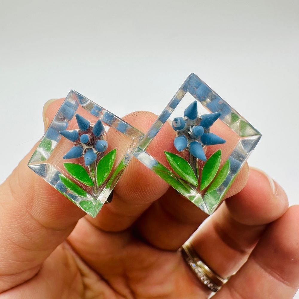 Vintage Floral Lucite Earrings